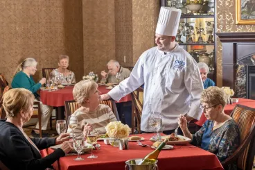 senior dining